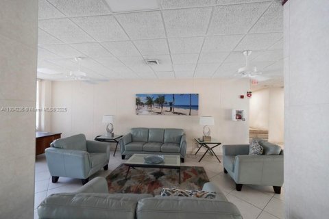 Copropriété à louer à Fort Lauderdale, Floride: 1 chambre, 59.46 m2 № 1947027 - photo 18
