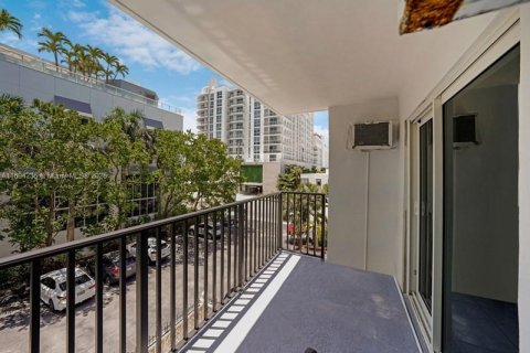 Copropriété à louer à Fort Lauderdale, Floride: 1 chambre, 59.46 m2 № 1947027 - photo 12
