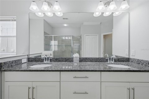 Villa ou maison à vendre à Orlando, Floride: 4 chambres, 244.7 m2 № 2232222 - photo 20