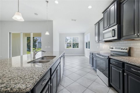Villa ou maison à vendre à Orlando, Floride: 4 chambres, 244.7 m2 № 2232222 - photo 14