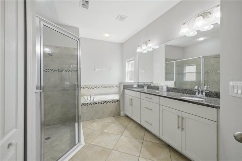 Villa ou maison à vendre à Orlando, Floride: 4 chambres, 244.7 m2 № 2232222 - photo 21