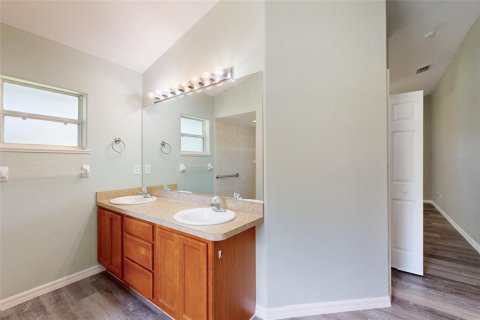 House in Sebastian, Florida 4 bedrooms, 228.63 sq.m. № 1907051 - photo 23