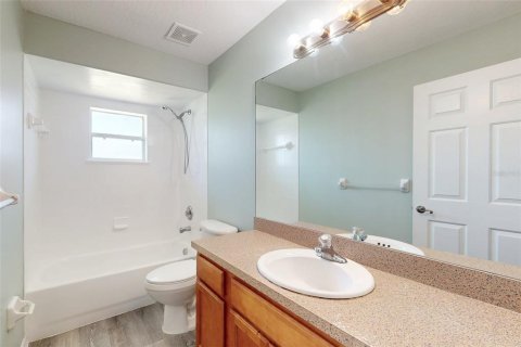 House in Sebastian, Florida 4 bedrooms, 228.63 sq.m. № 1907051 - photo 27