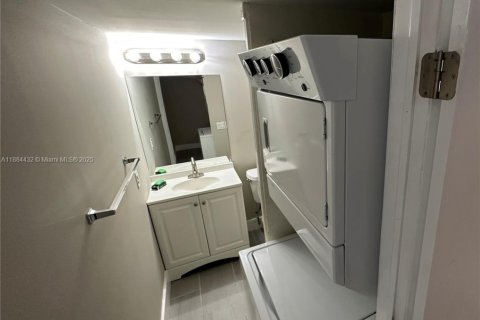 Copropriété à vendre à Miami, Floride: 2 chambres, 103.49 m2 № 1930192 - photo 6