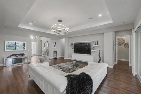 Villa ou maison à vendre à Port St. Lucie, Floride: 3 chambres, 288.74 m2 № 2262183 - photo 20