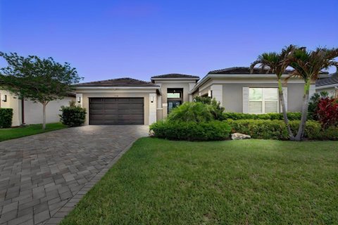 Villa ou maison à Port St. Lucie, Floride 3 chambres, 288.74 m2 № 2262183