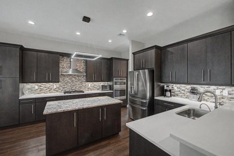 Villa ou maison à vendre à Port St. Lucie, Floride: 3 chambres, 288.74 m2 № 2262183 - photo 18