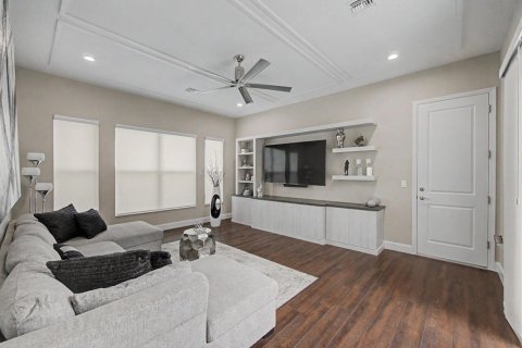 Villa ou maison à vendre à Port St. Lucie, Floride: 3 chambres, 288.74 m2 № 2262183 - photo 10