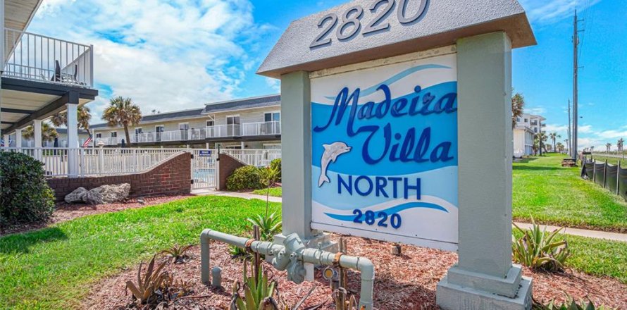 Condominio en Ormond Beach, Florida, 2 dormitorios № 2199389