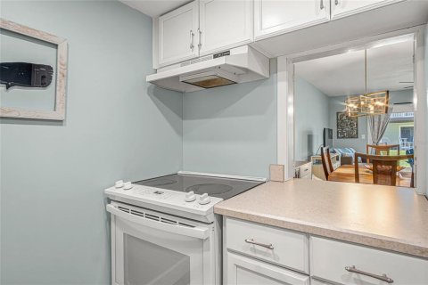 Condominio en venta en Ormond Beach, Florida, 2 dormitorios, 112.97 m2 № 2199389 - foto 9