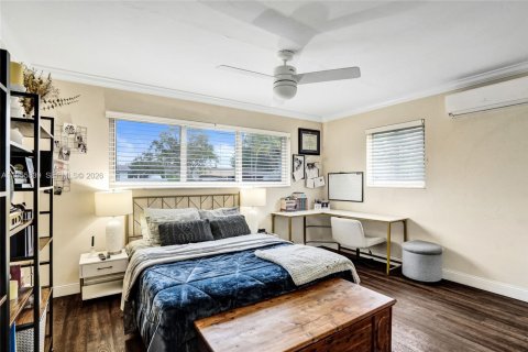 Casa en venta en Fort Lauderdale, Florida, 3 dormitorios, 129.23 m2 № 2011393 - foto 13