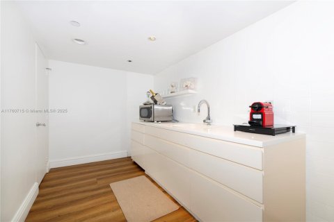 Condominio en venta en Miami Beach, Florida, 2 dormitorios, 101.08 m2 № 1860807 - foto 22