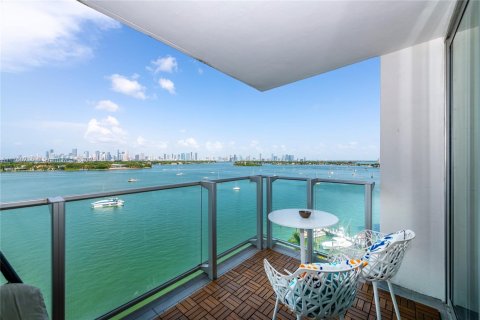 Condominio en venta en Miami Beach, Florida, 2 dormitorios, 101.08 m2 № 1860807 - foto 5