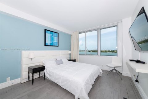 Condominio en venta en Miami Beach, Florida, 2 dormitorios, 101.08 m2 № 1860807 - foto 23