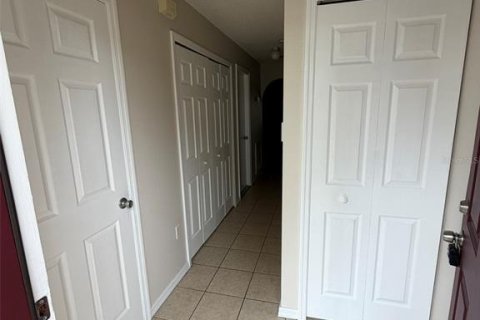 Touwnhouse à louer à Kissimmee, Floride: 4 chambres, 158.21 m2 № 2417080 - photo 23