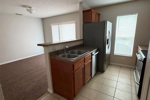 Touwnhouse à louer à Kissimmee, Floride: 4 chambres, 158.21 m2 № 2417080 - photo 5
