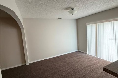 Touwnhouse à louer à Kissimmee, Floride: 4 chambres, 158.21 m2 № 2417080 - photo 19