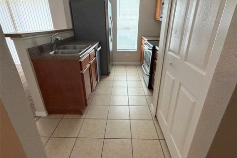 Touwnhouse à louer à Kissimmee, Floride: 4 chambres, 158.21 m2 № 2417080 - photo 11