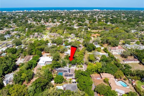 House in Seminole, Florida 3 bedrooms, 293.57 sq.m. № 2199022 - photo 5