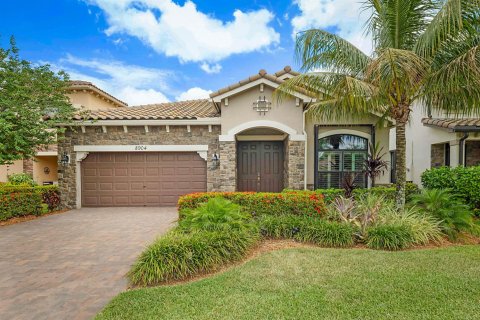 House in Lake Worth, Florida 3 bedrooms, 190.36 sq.m. № 2154561