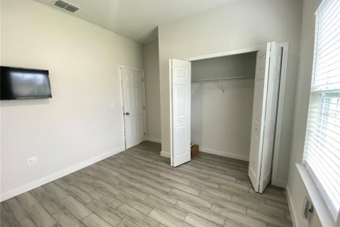 Casa en venta en Poinciana, Florida, 4 dormitorios, 163.32 m2 № 1546869 - foto 12