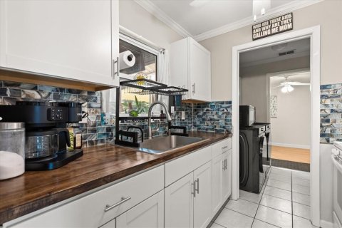 Villa ou maison à vendre à Deltona, Floride: 3 chambres, 115.38 m2 № 1846460 - photo 8