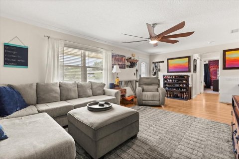 Villa ou maison à vendre à Deltona, Floride: 3 chambres, 115.38 m2 № 1846460 - photo 4