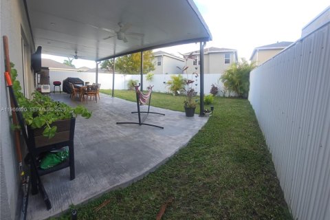 Casa en venta en Florida City, Florida, 4 dormitorios, 198.63 m2 № 2029105 - foto 21