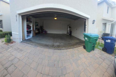 Casa en venta en Florida City, Florida, 4 dormitorios, 198.63 m2 № 2029105 - foto 23