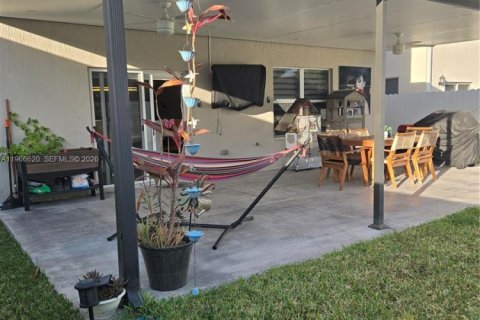 Casa en venta en Florida City, Florida, 4 dormitorios, 198.63 m2 № 2029105 - foto 25