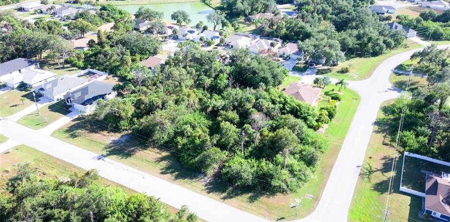 Land in Rotonda, Florida № 2162473