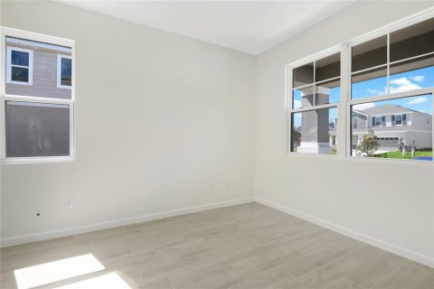 Casa en venta en Apopka, Florida, 4 dormitorios, 213.68 m2 № 1899076 - foto 3