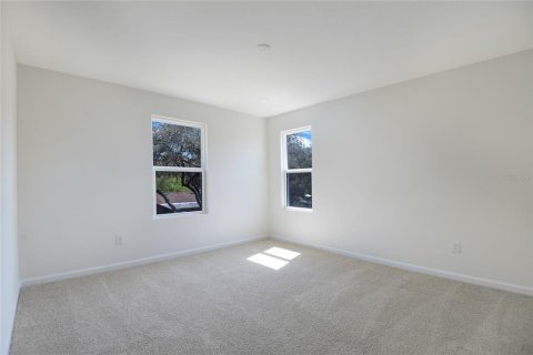 Casa en venta en Apopka, Florida, 4 dormitorios, 213.68 m2 № 1899076 - foto 13