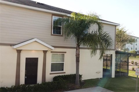 Touwnhouse à louer à Tampa, Floride: 3 chambres, 174.66 m2 № 2091955 - photo 3