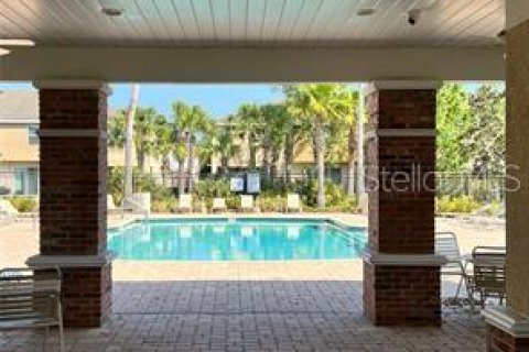 Touwnhouse à louer à Tampa, Floride: 3 chambres, 174.66 m2 № 2091955 - photo 27