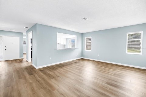 House in Sarasota, Florida 2 bedrooms, 143.53 sq.m. № 2379397 - photo 21
