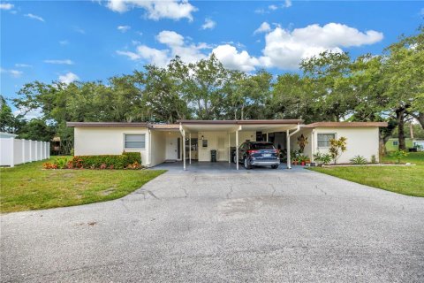 House in Sarasota, Florida 2 bedrooms, 143.53 sq.m. № 2379397