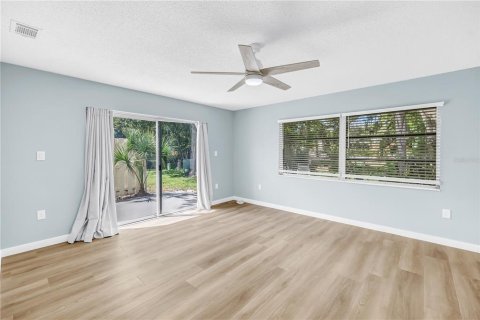 House in Sarasota, Florida 2 bedrooms, 143.53 sq.m. № 2379397 - photo 25