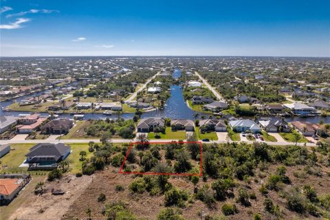 Terreno en Port Charlotte, Florida № 2103704