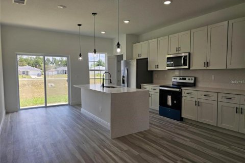 House in Ocala, Florida 4 bedrooms, 151.43 sq.m. № 1612900 - photo 2
