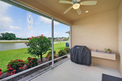 Casa en venta en Land O' Lakes, Florida, 2 dormitorios, 156.91 m2 № 1918253 - foto 11