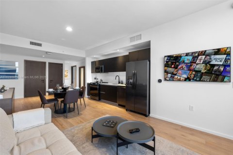 Снять в аренду кондоминиум в Майами, Флорида 3 спальни, 105.44м2, № 1934049 - фото 14