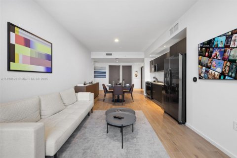 Снять в аренду кондоминиум в Майами, Флорида 3 спальни, 105.44м2, № 1934049 - фото 12