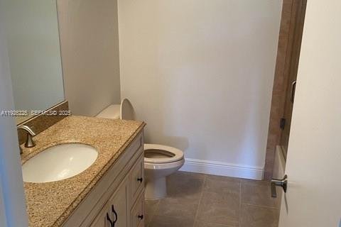 Condominio en alquiler en Weston, Florida, 2 dormitorios, 102.75 m2 № 1984706 - foto 10