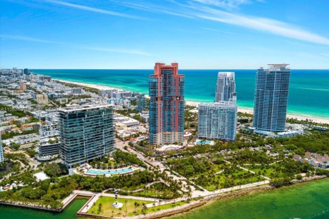 Condo in Miami Beach, Florida, 3 bedrooms  № 2059694