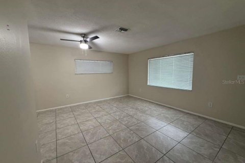 House in Port Charlotte, Florida 2 bedrooms, 82.5 sq.m. № 2150466 - photo 15