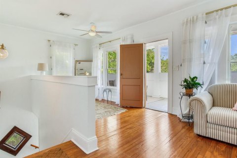 Casa en venta en Saint Petersburg, Florida, 4 dormitorios, 205.13 m2 № 1759615 - foto 27
