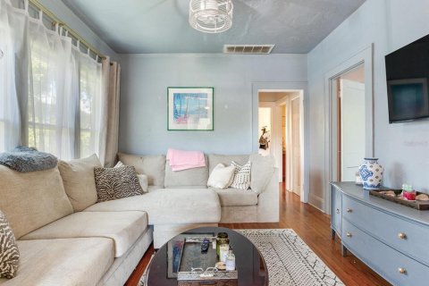 Casa en venta en Saint Petersburg, Florida, 4 dormitorios, 205.13 m2 № 1759615 - foto 26