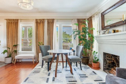 Casa en venta en Saint Petersburg, Florida, 4 dormitorios, 205.13 m2 № 1759615 - foto 6