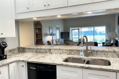 Casa en alquiler en Sarasota, Florida, 3 dormitorios, 141.03 m2 № 1090702 - foto 13